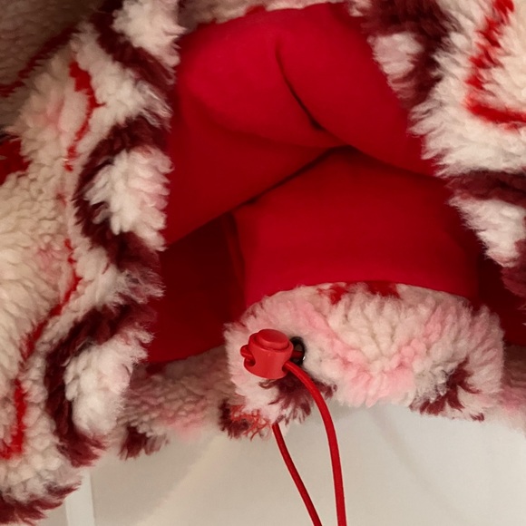 Beach Riot Fleece Pullover - Picture 4 of 4